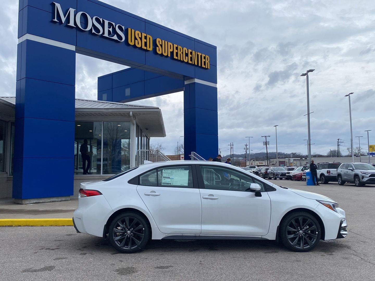 2025 Toyota Corolla SE