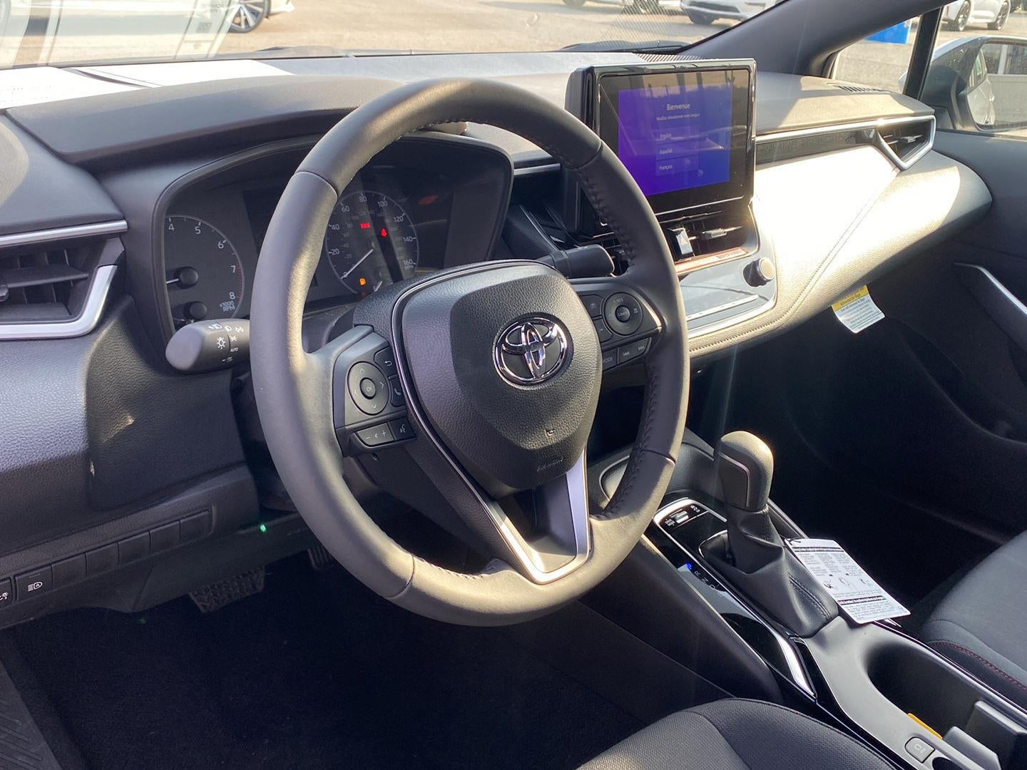 2025 Toyota COROLLA SE CVT