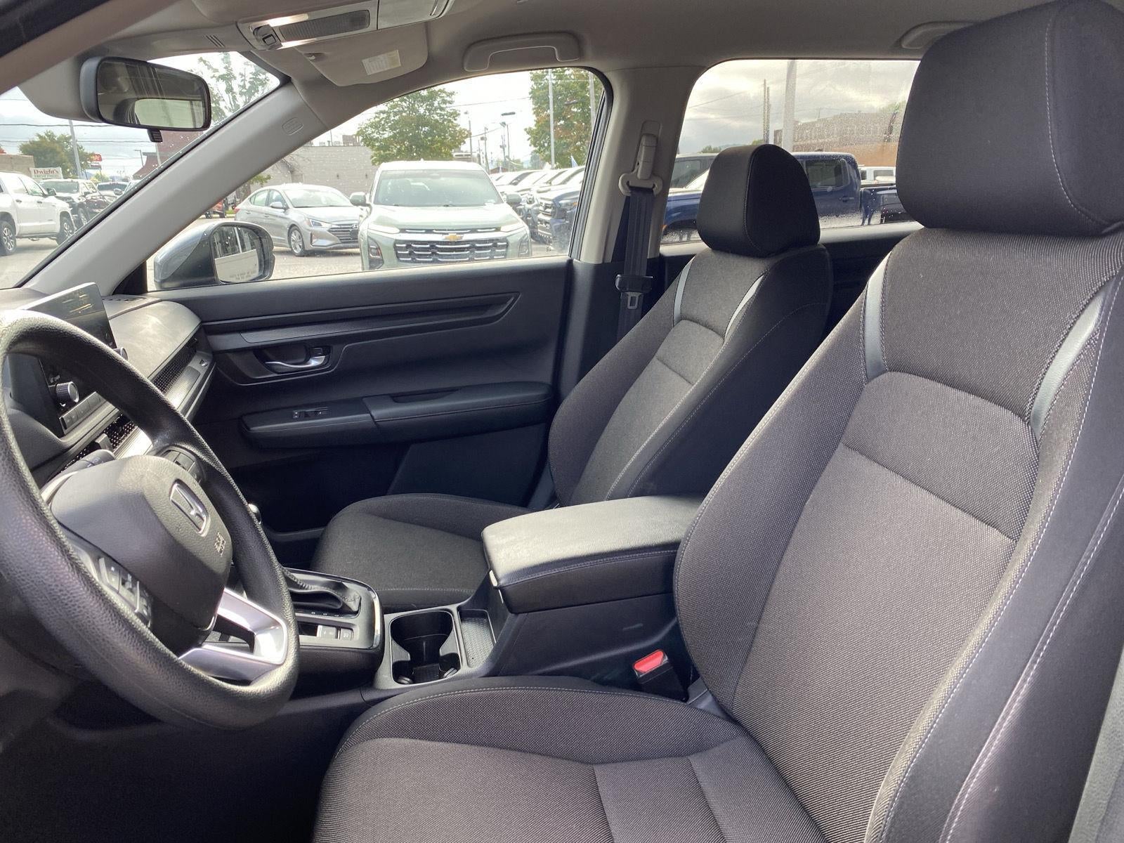 2025 Honda CR-V LX
