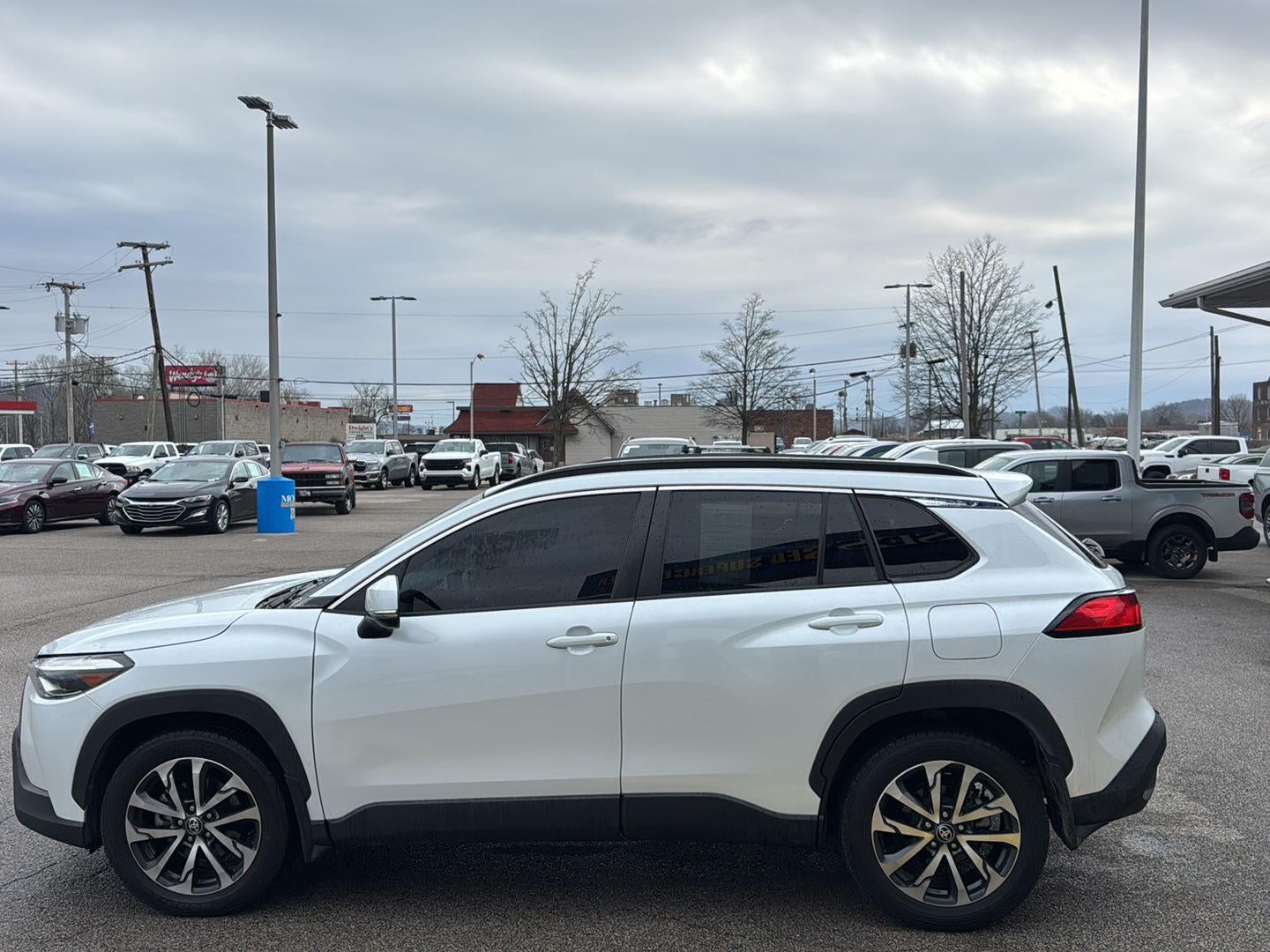 2022 Toyota Corolla Cross XLE