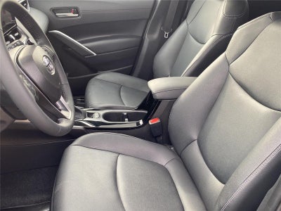 2025 Toyota Corolla Cross XLE