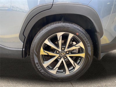 2025 Toyota Corolla Cross XLE