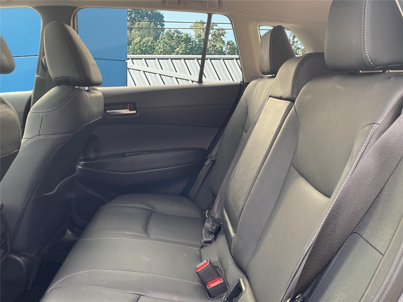 2025 Toyota Corolla Cross XLE