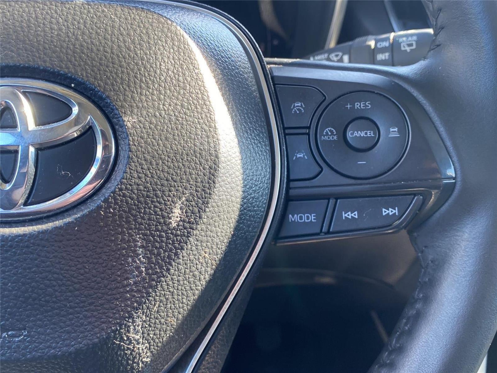 2025 Toyota Corolla Cross XLE