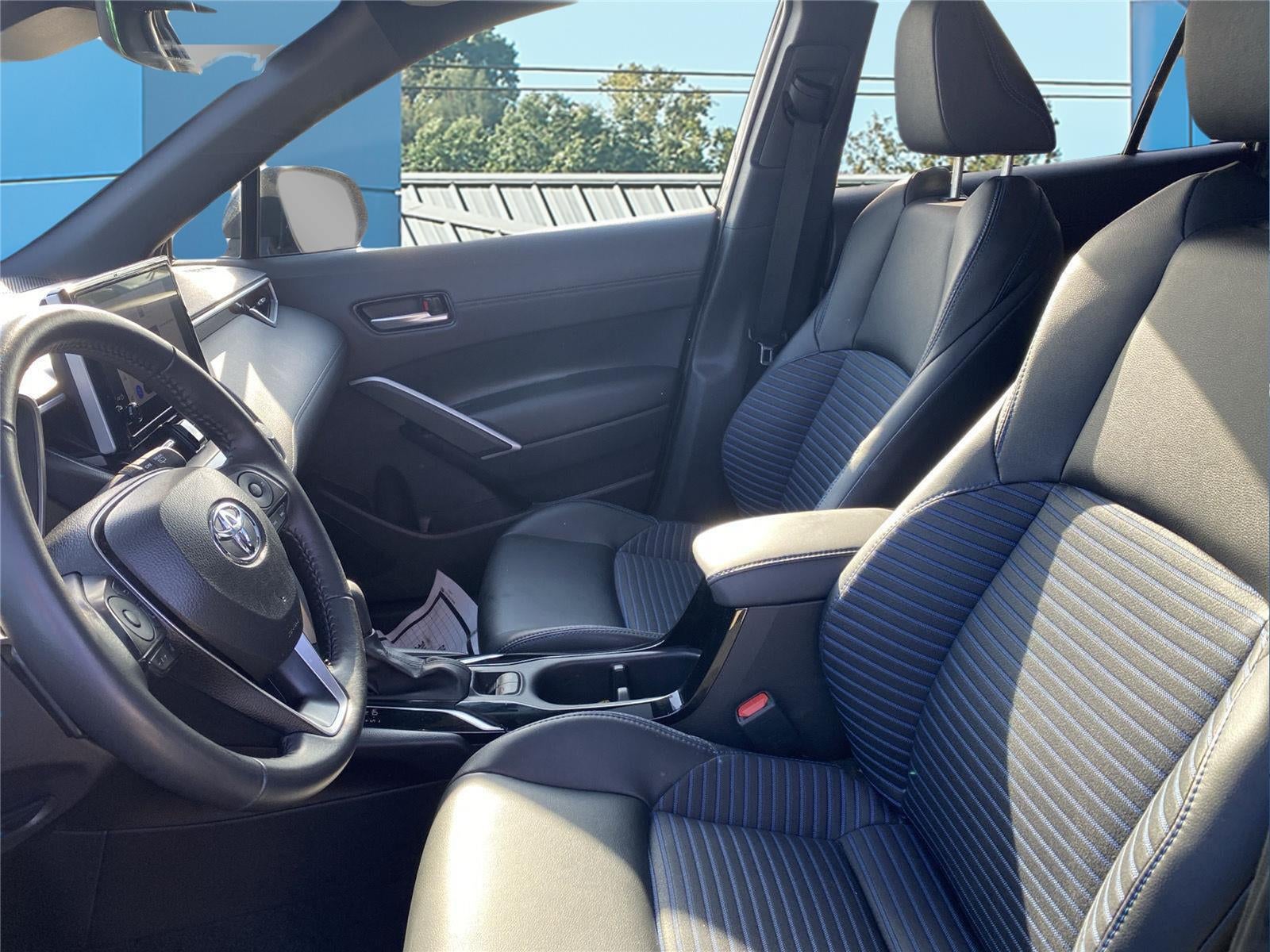 2025 Toyota Corolla Cross Hybrid XSE