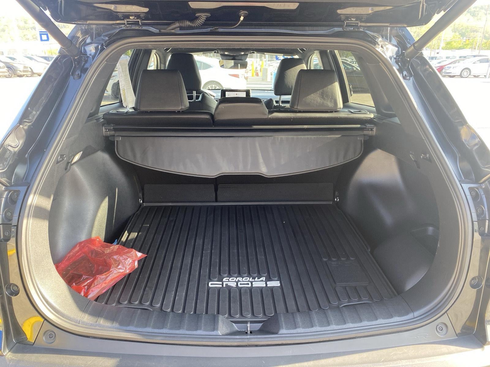 2025 Toyota Corolla Cross Hybrid XSE