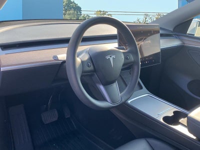 2024 Tesla Model Y Long Range