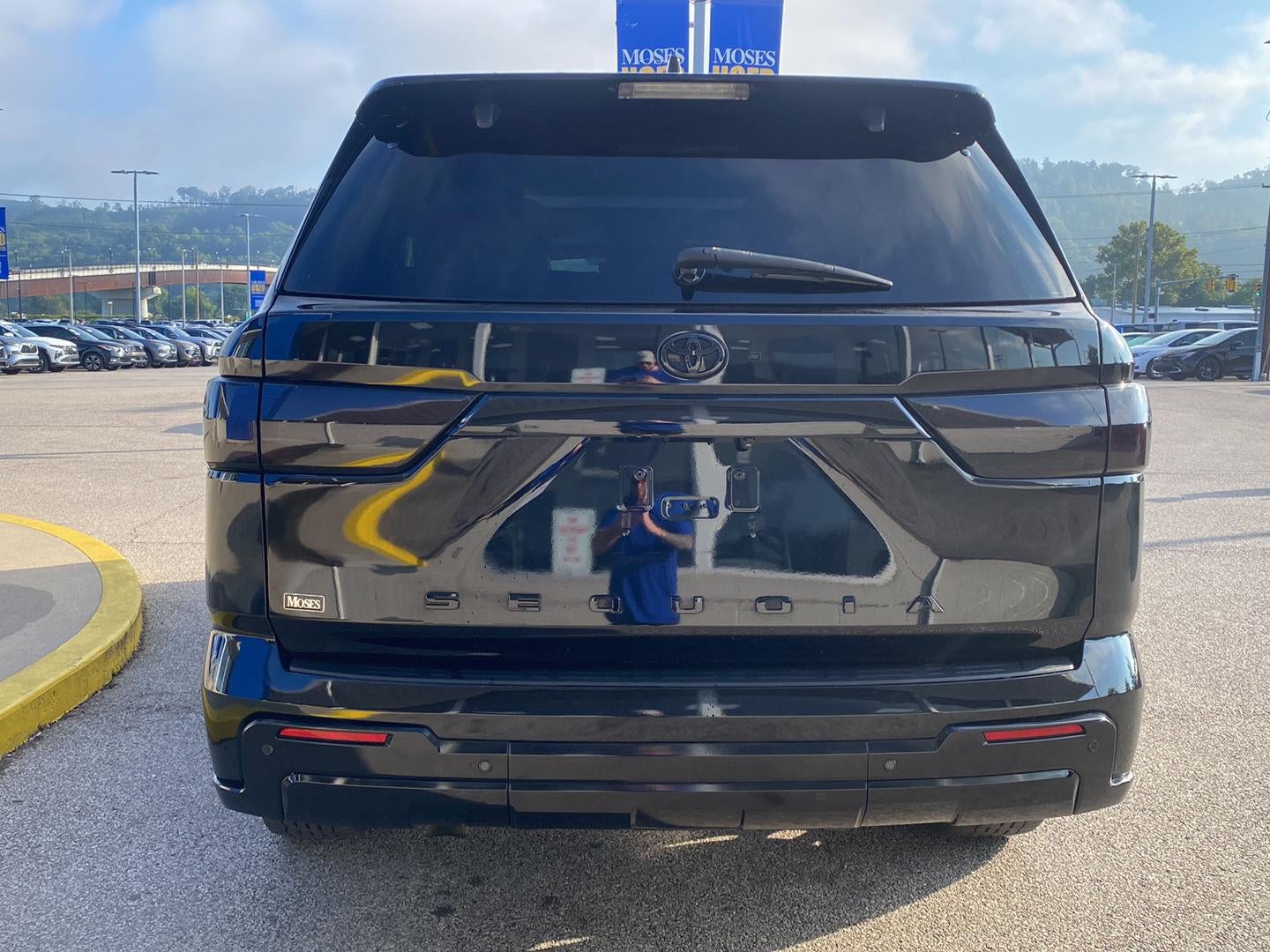 2023 Toyota Sequoia Platinum