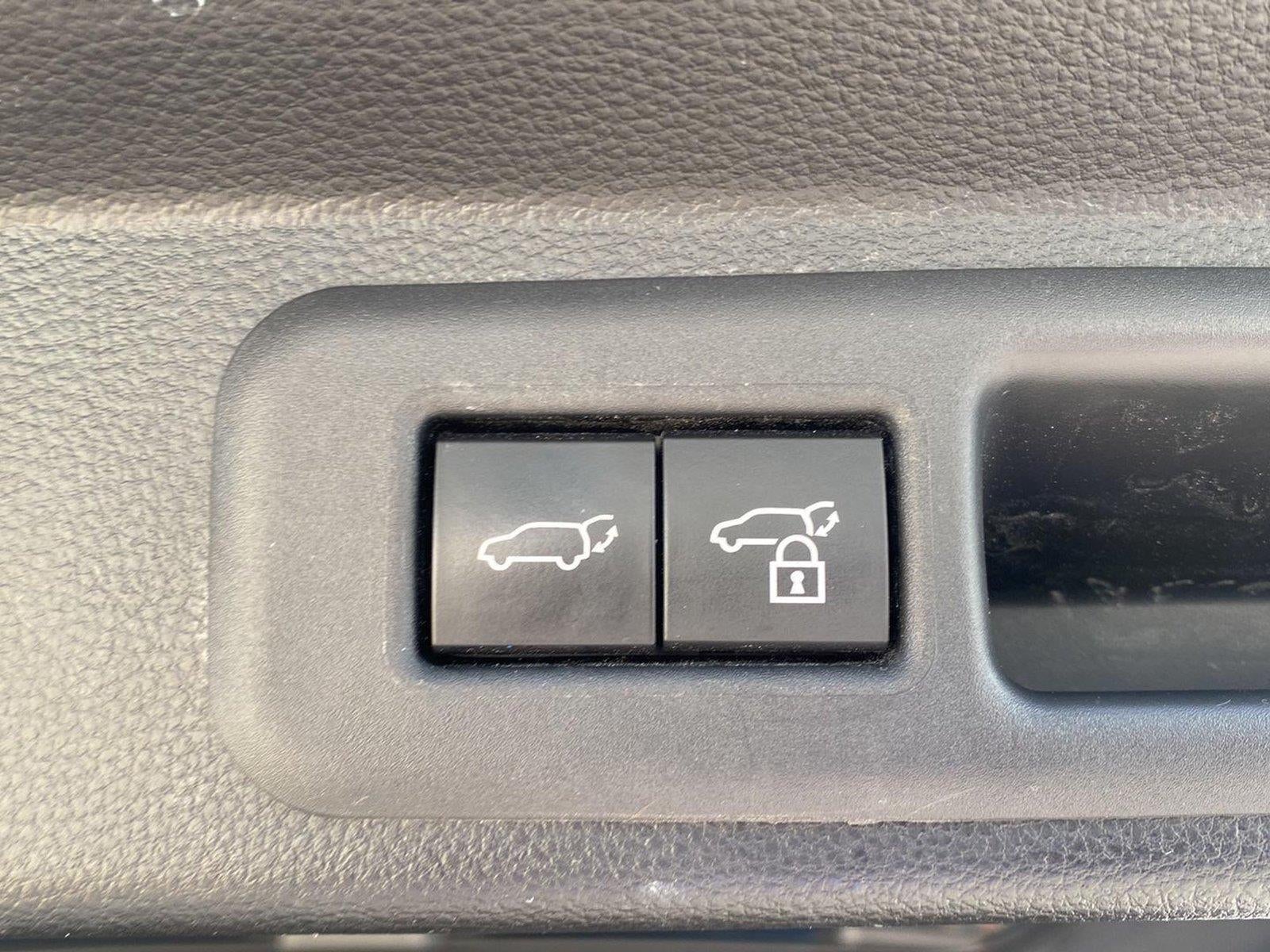2023 Toyota Sequoia Platinum