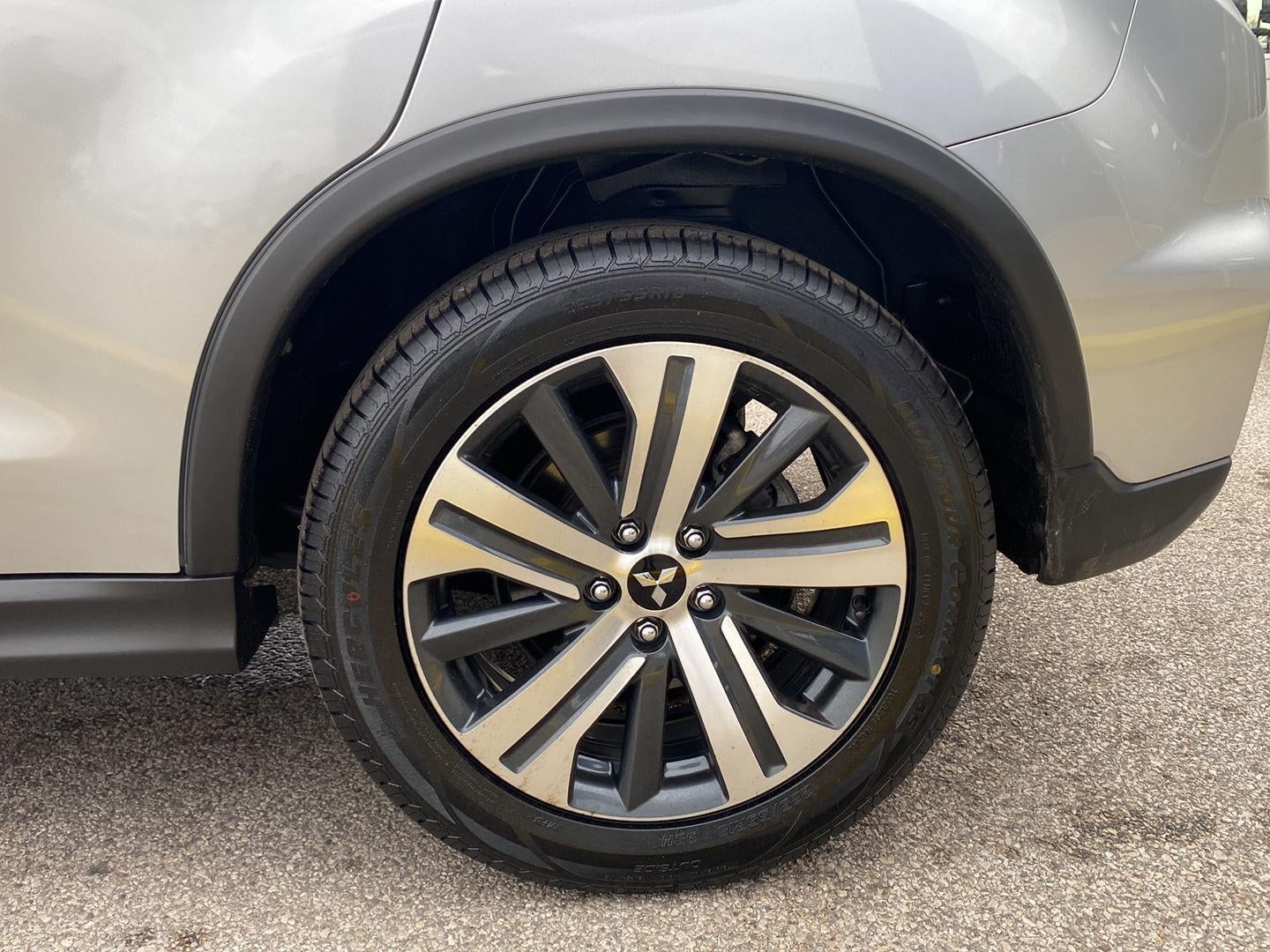 2024 Mitsubishi Outlander Sport ES