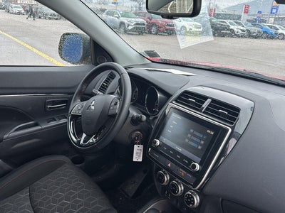 2025 Mitsubishi Outlander Sport LE
