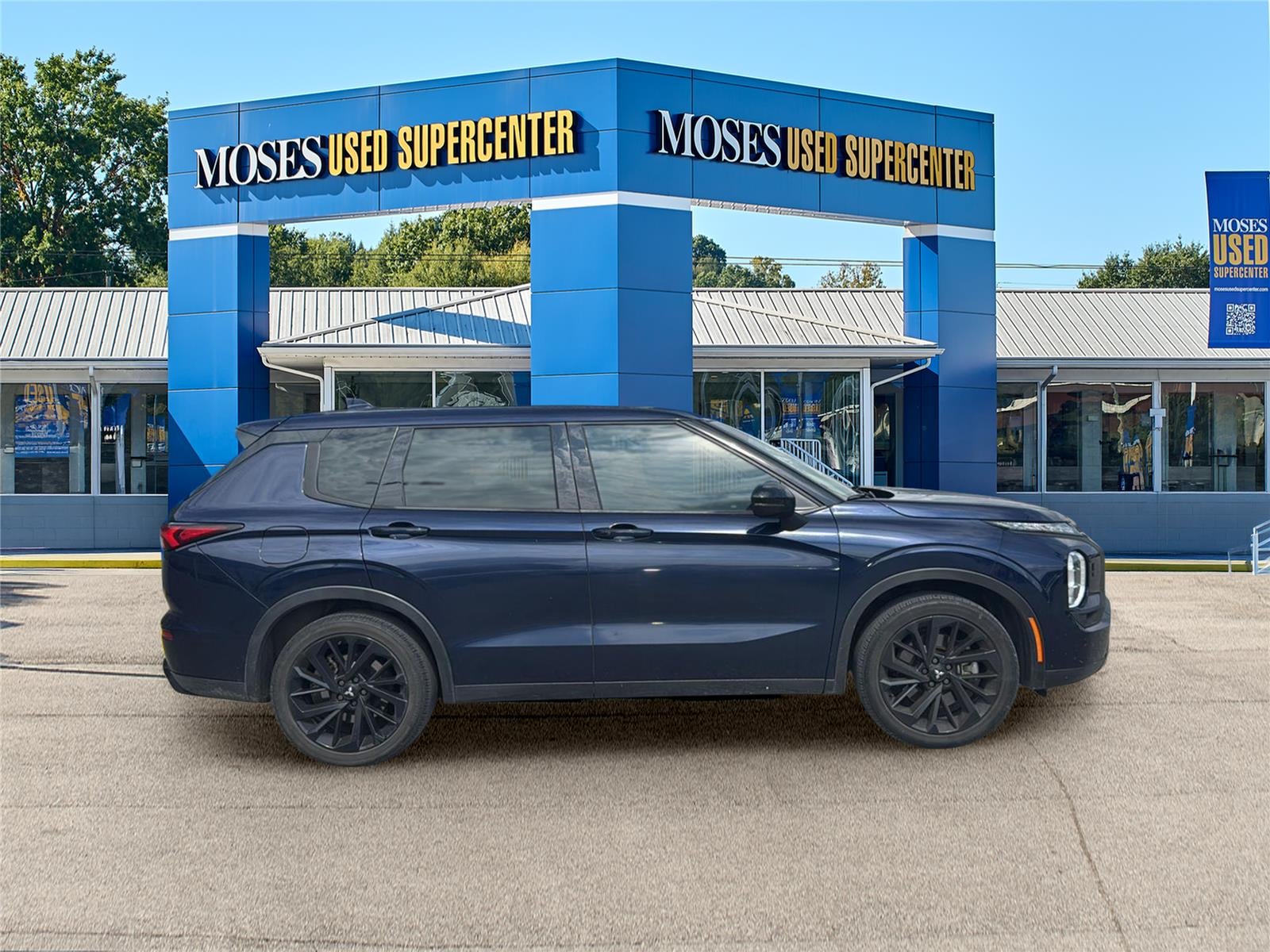 2022 Mitsubishi Outlander Black Edition
