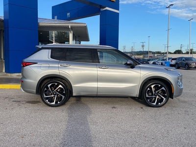 2022 Mitsubishi Outlander SEL Launch Edition