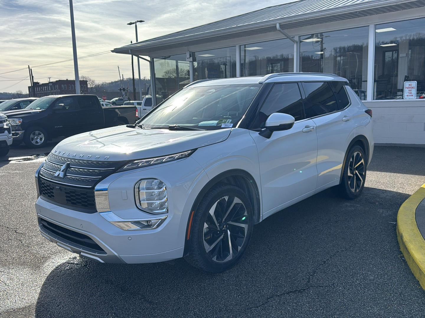 2022 Mitsubishi Outlander SEL