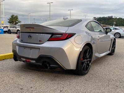 2024 Toyota GR86 Premium