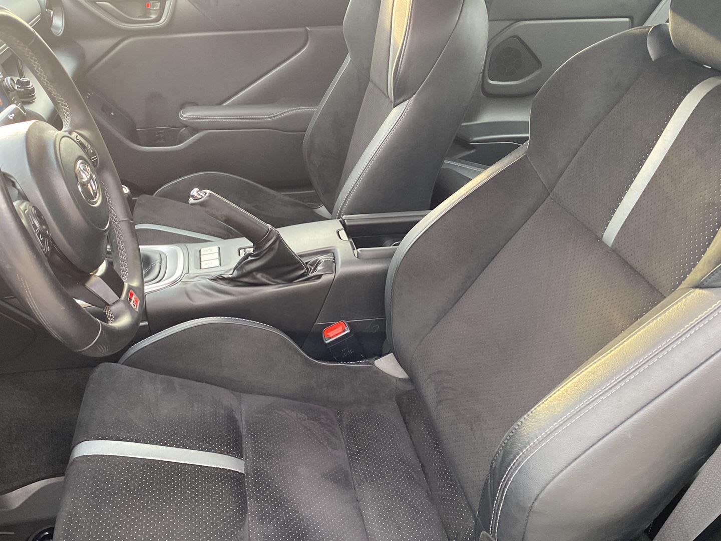 2024 Toyota GR86 Premium