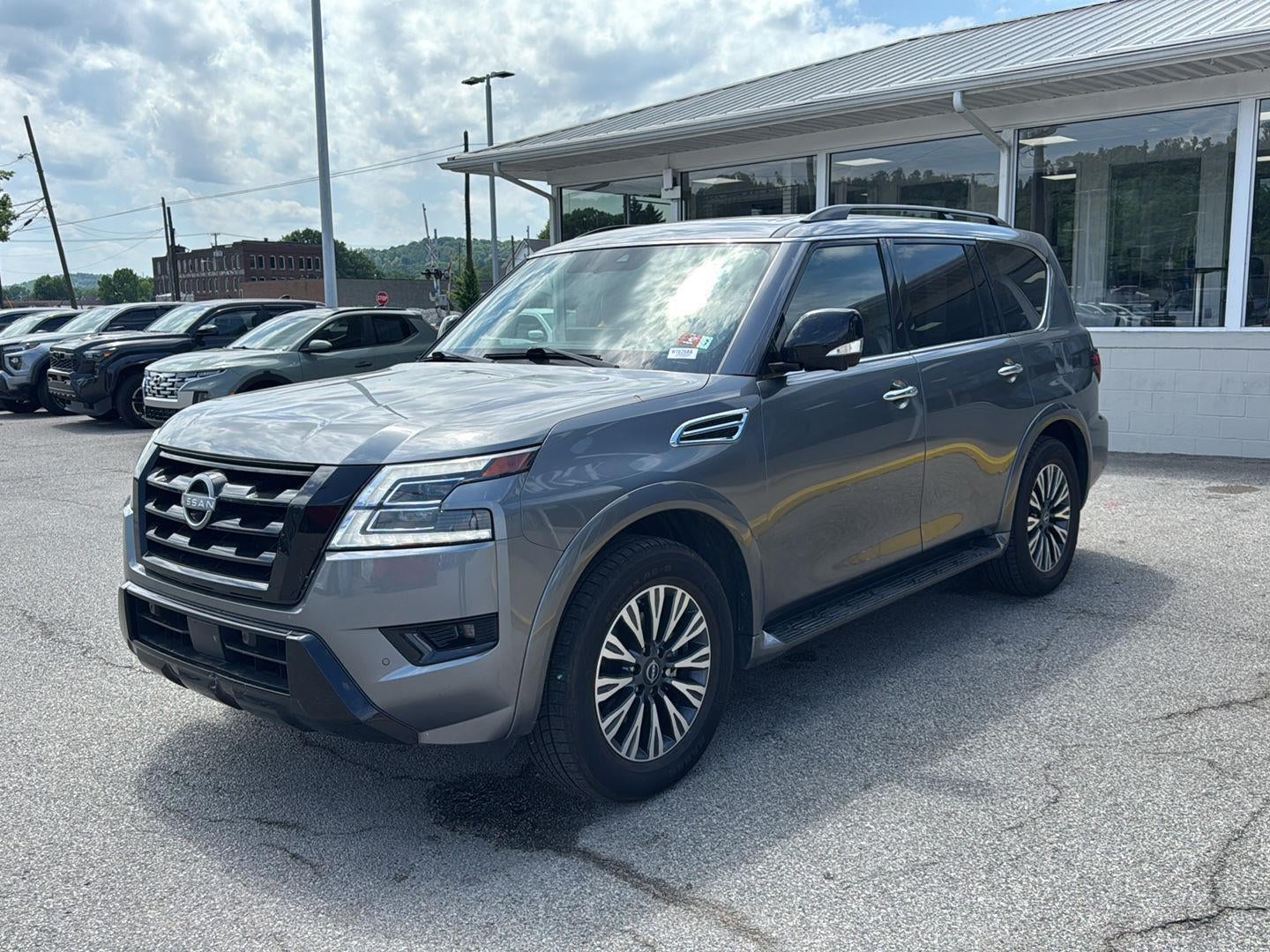 2023 Nissan Armada SL