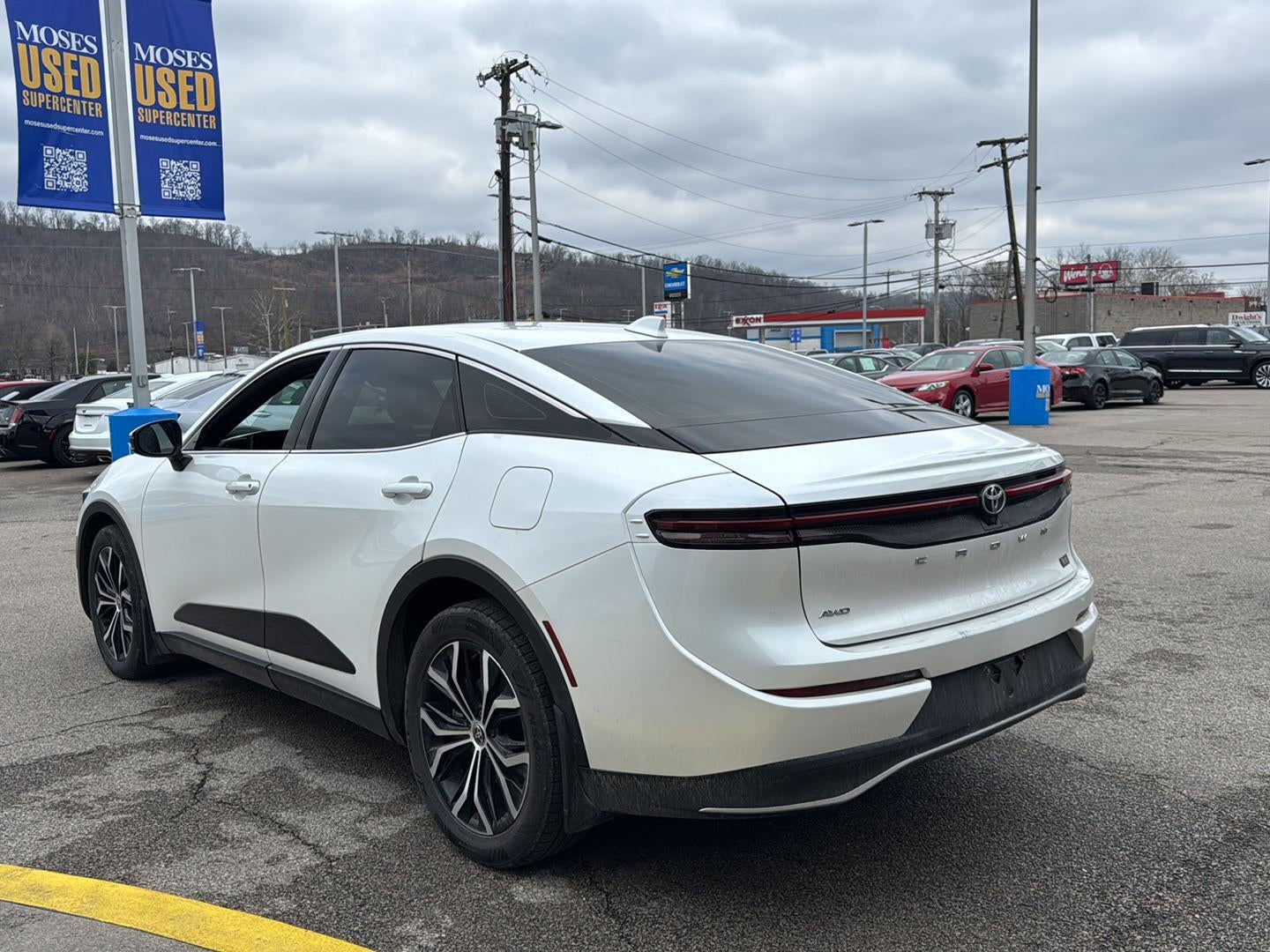 2023 Toyota Crown XLE