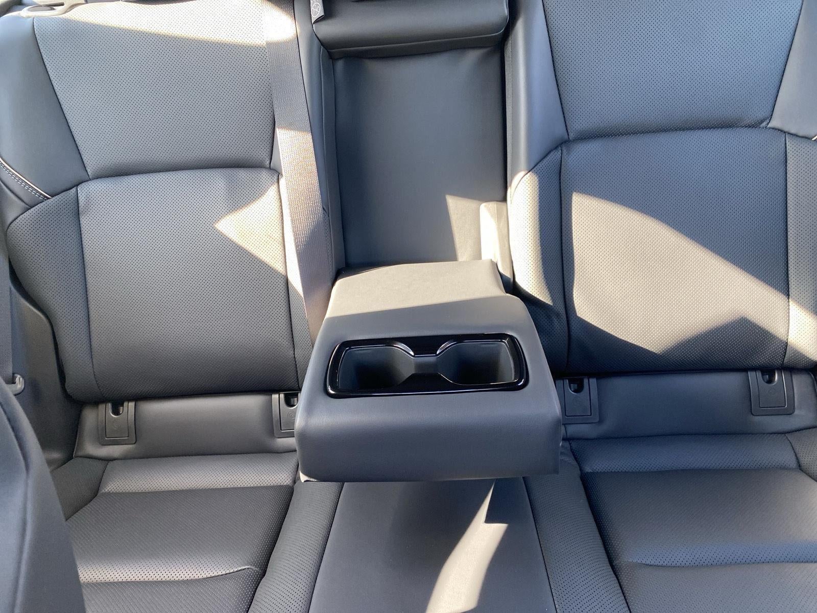 2025 Toyota Crown Signia XLE