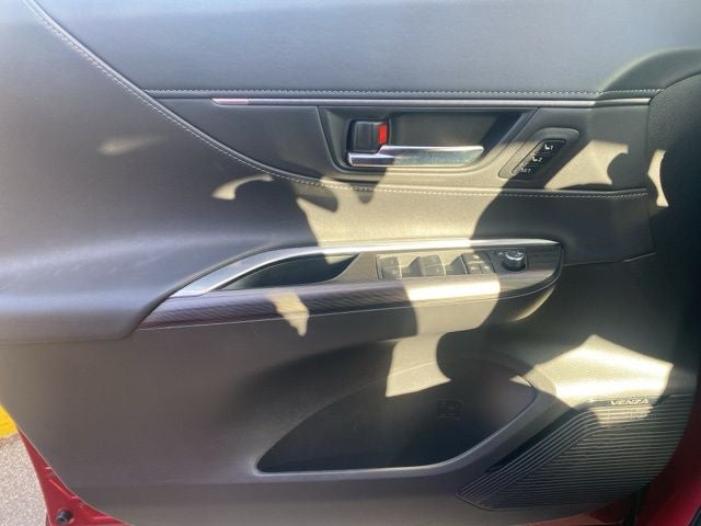 2023 Toyota Venza Limited