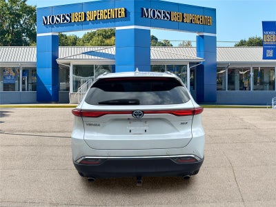 2023 Toyota Venza XLE