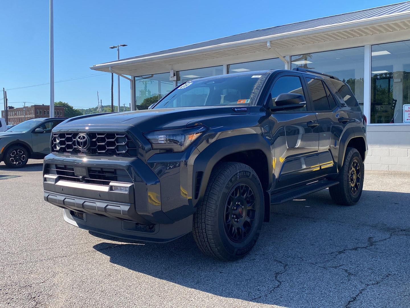 2025 Toyota 4Runner TRD Off-Road HV