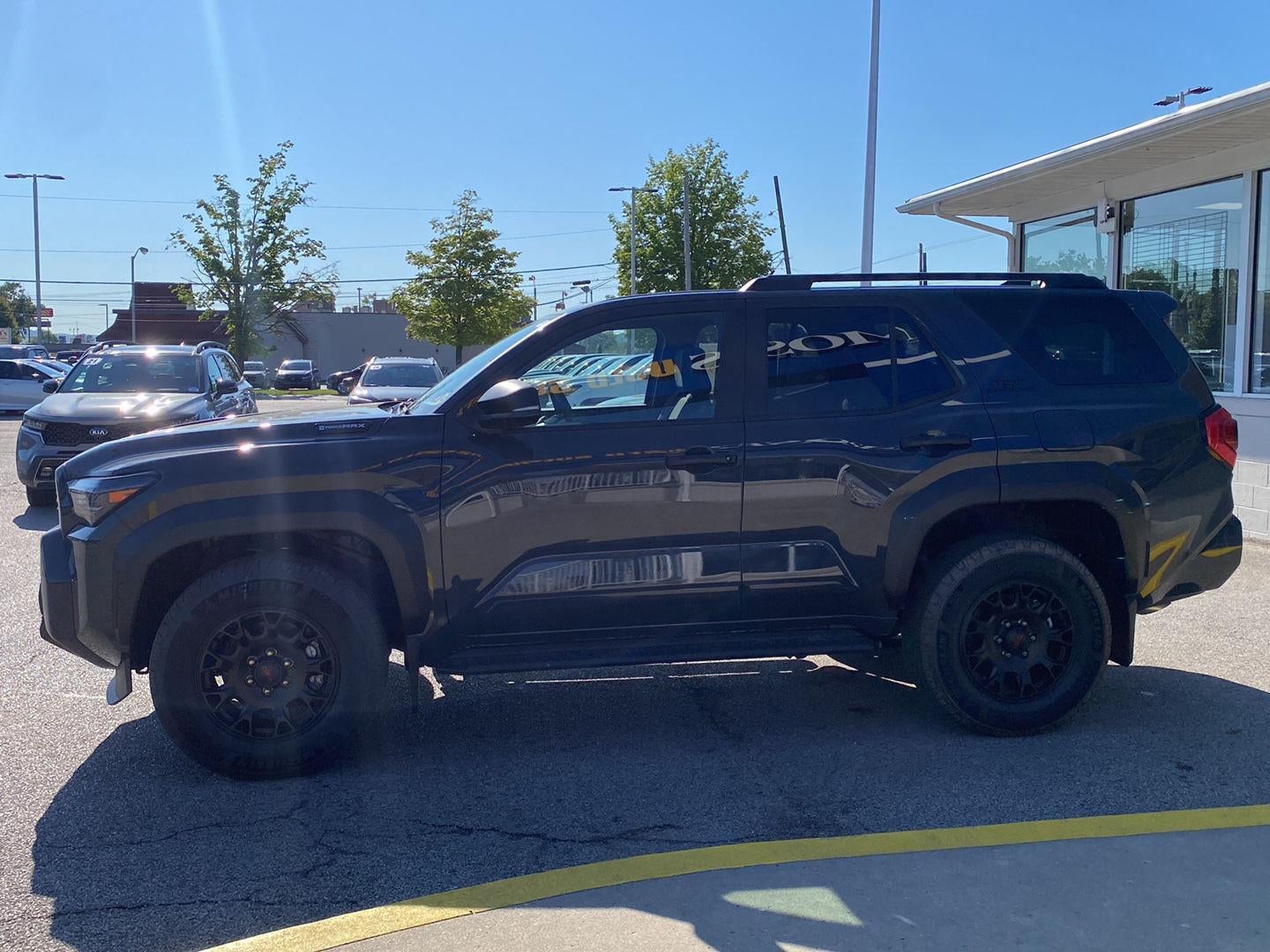 2025 Toyota 4Runner TRD Off-Road HV