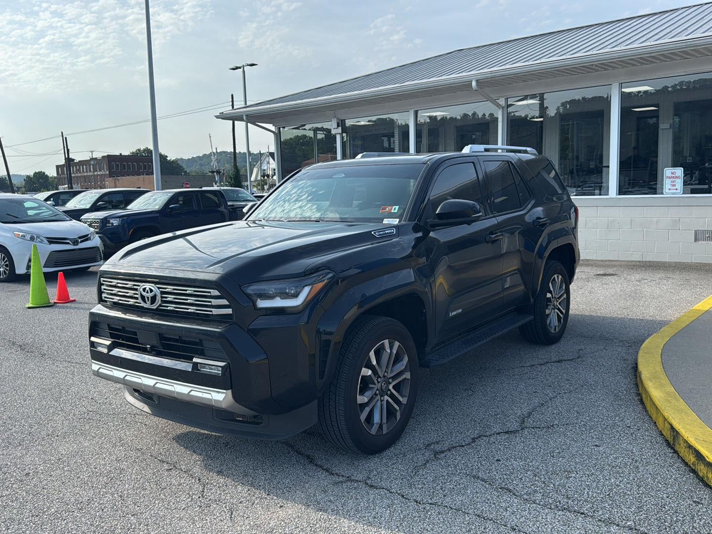 2025 Toyota 4Runner Limited HV