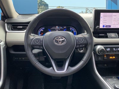 2023 Toyota RAV4 Hybrid XLE Premium