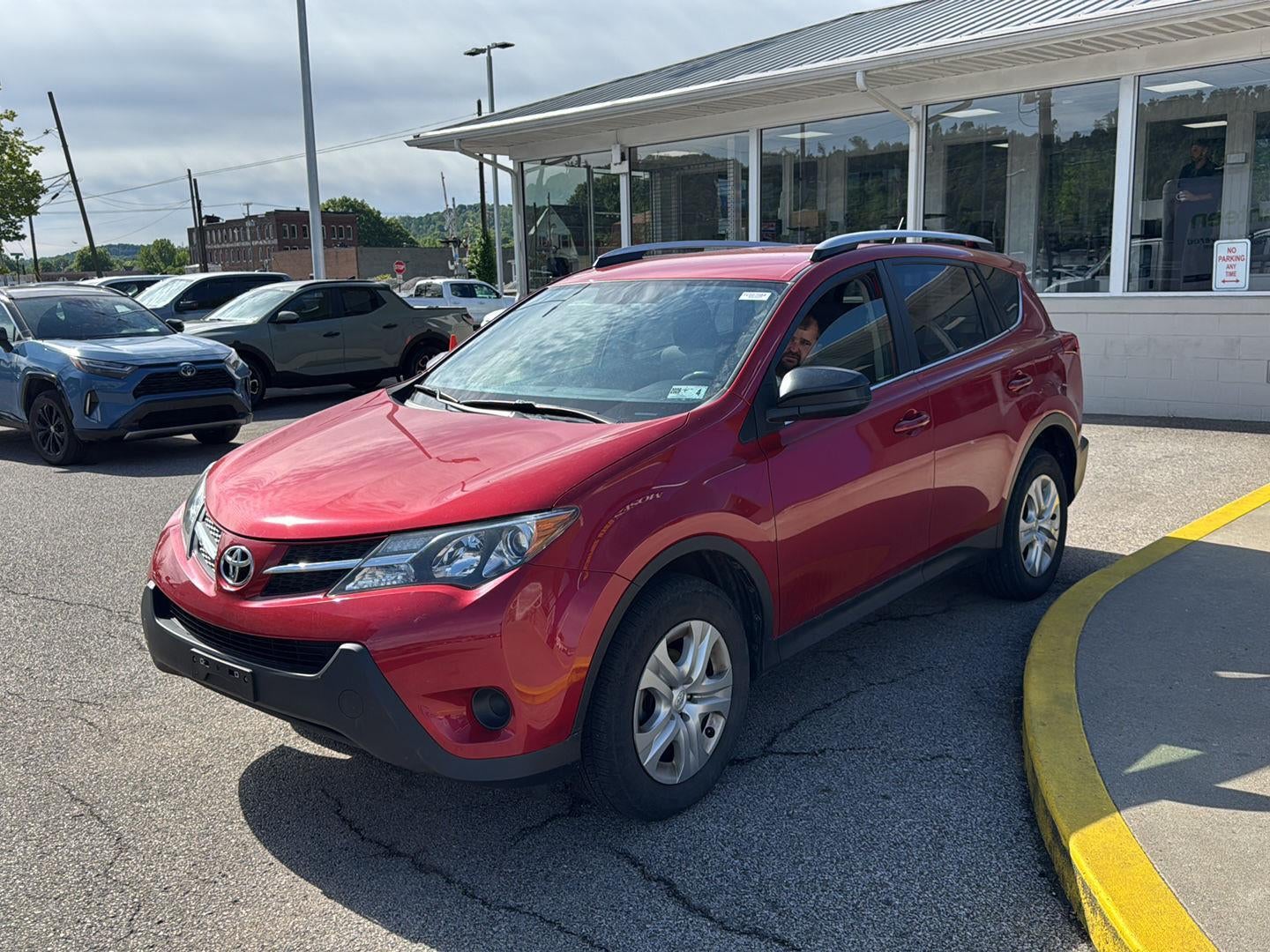 2015 Toyota RAV4 LE