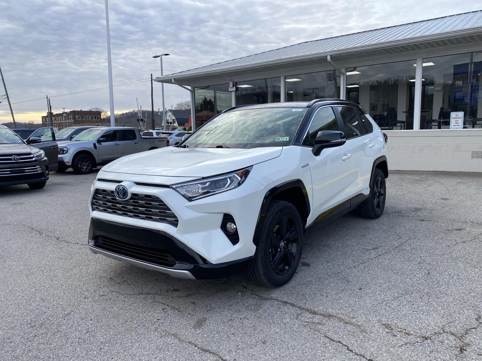 2019 Toyota RAV4 Hybrid XSE