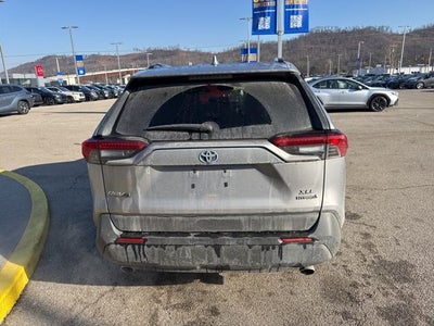 2023 Toyota RAV4 Hybrid XLE