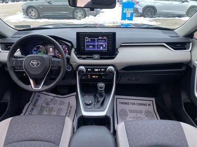 2022 Toyota RAV4 Hybrid XLE