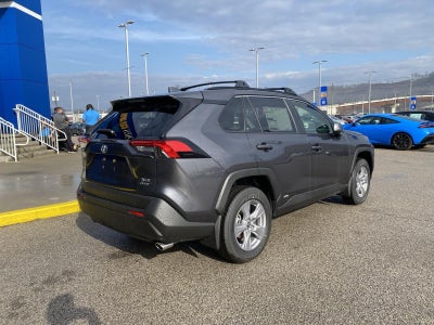 2025 Toyota RAV4 Hybrid XLE