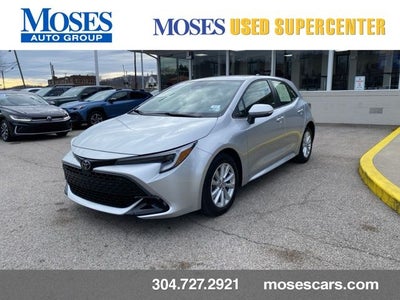 2025 Toyota Corolla Hatchback SE