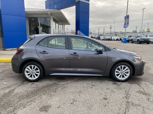 2025 Toyota Corolla Hatchback SE