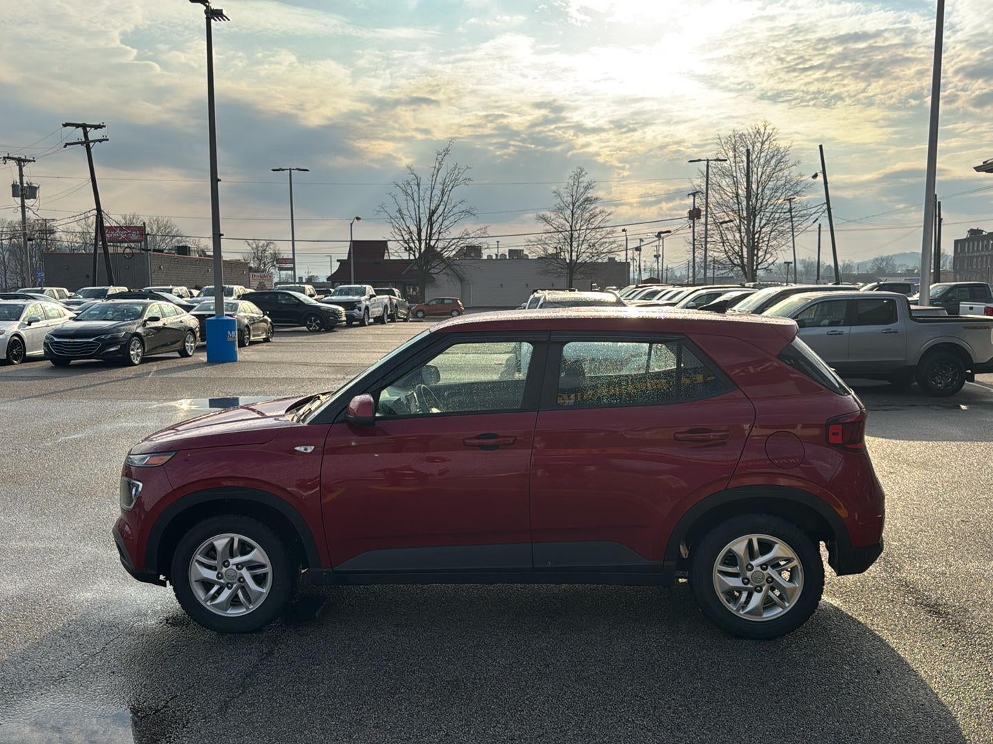 2021 Hyundai Venue SE