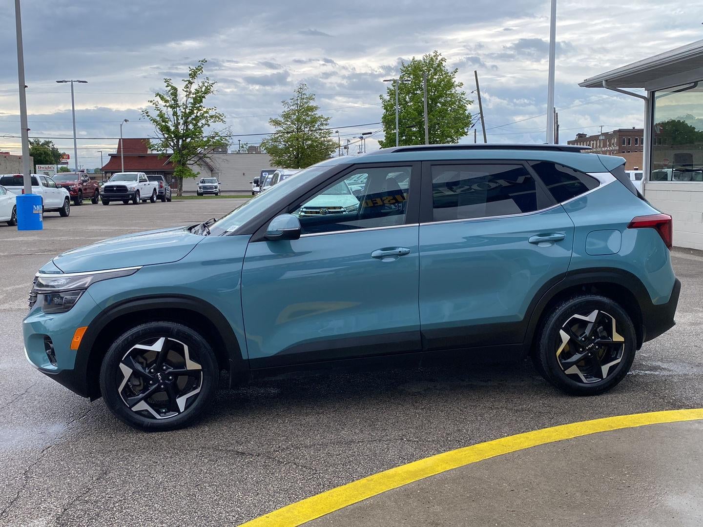 2024 Kia Seltos EX