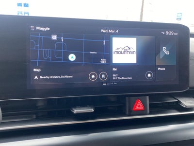 2025 Kia Carnival LXS