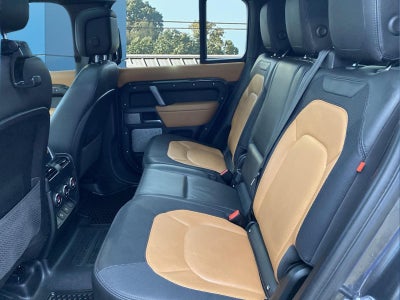 2024 Land Rover Defender X-Dynamic SE