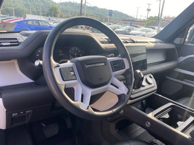 2024 Land Rover Defender 130 S