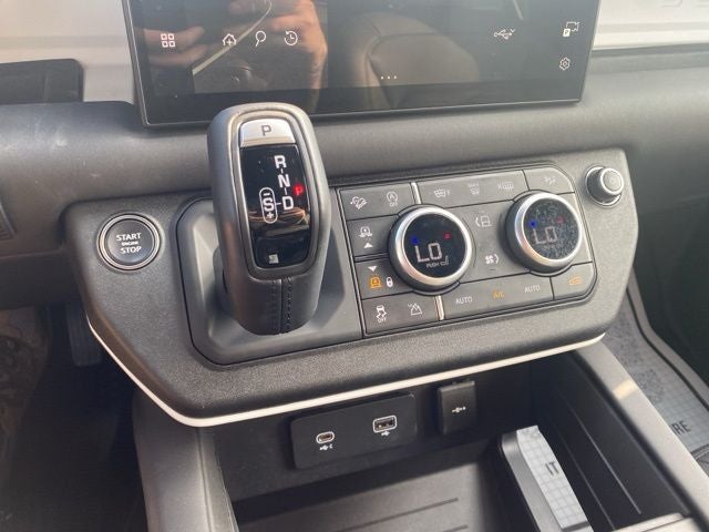2024 Land Rover Defender 130 S