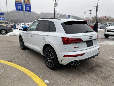 2022 Audi SQ5 Premium Plus quattro
