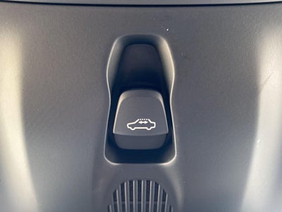 2021 Volvo XC40 R-Design