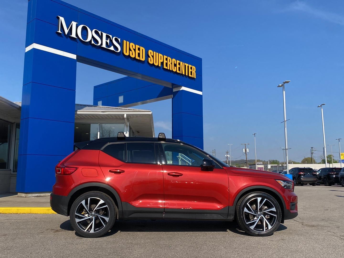2021 Volvo XC40 R-Design