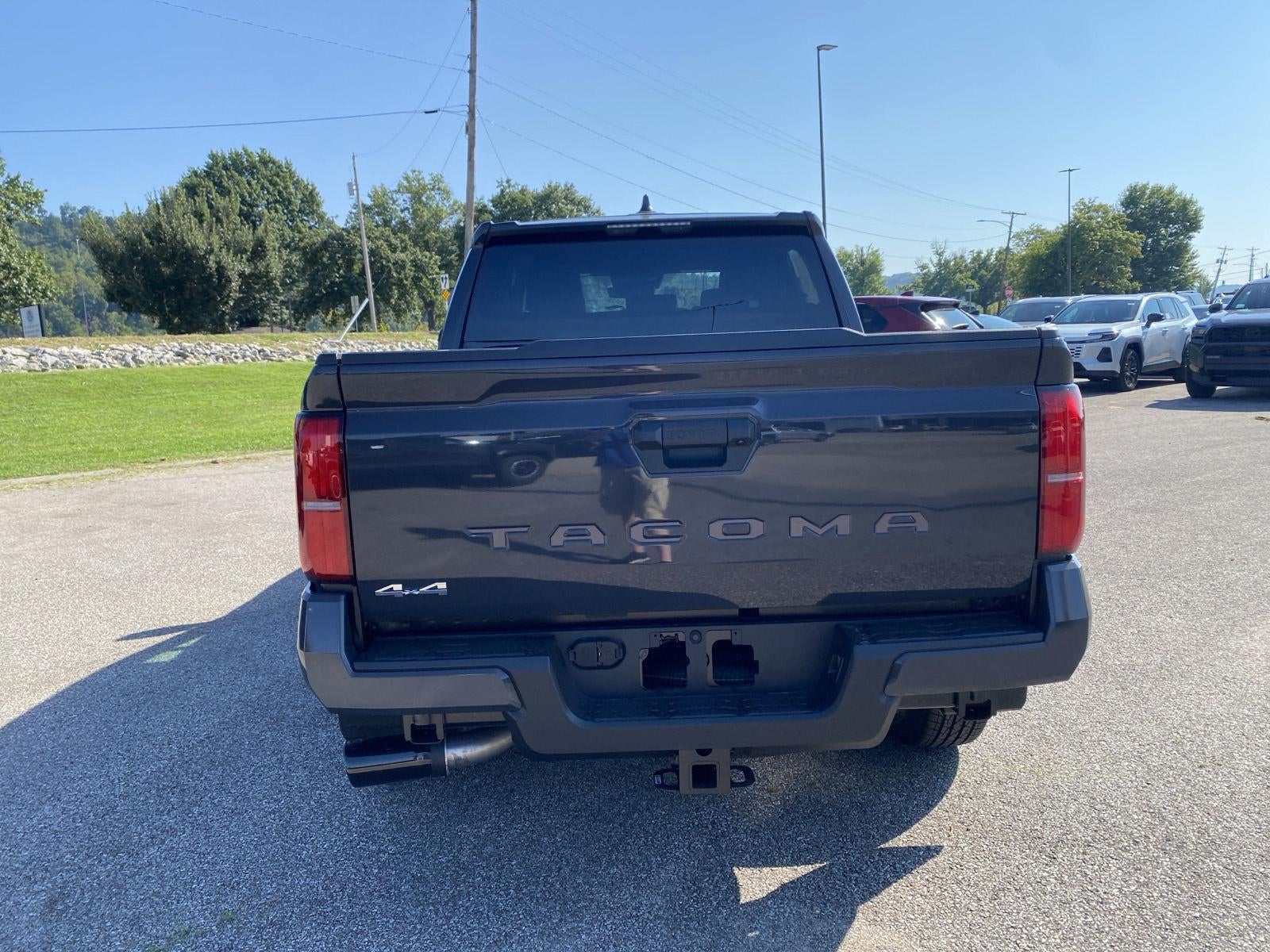 2026 Toyota Tacoma 4Wd SR5 DOUBLE CAB 5' BED AT