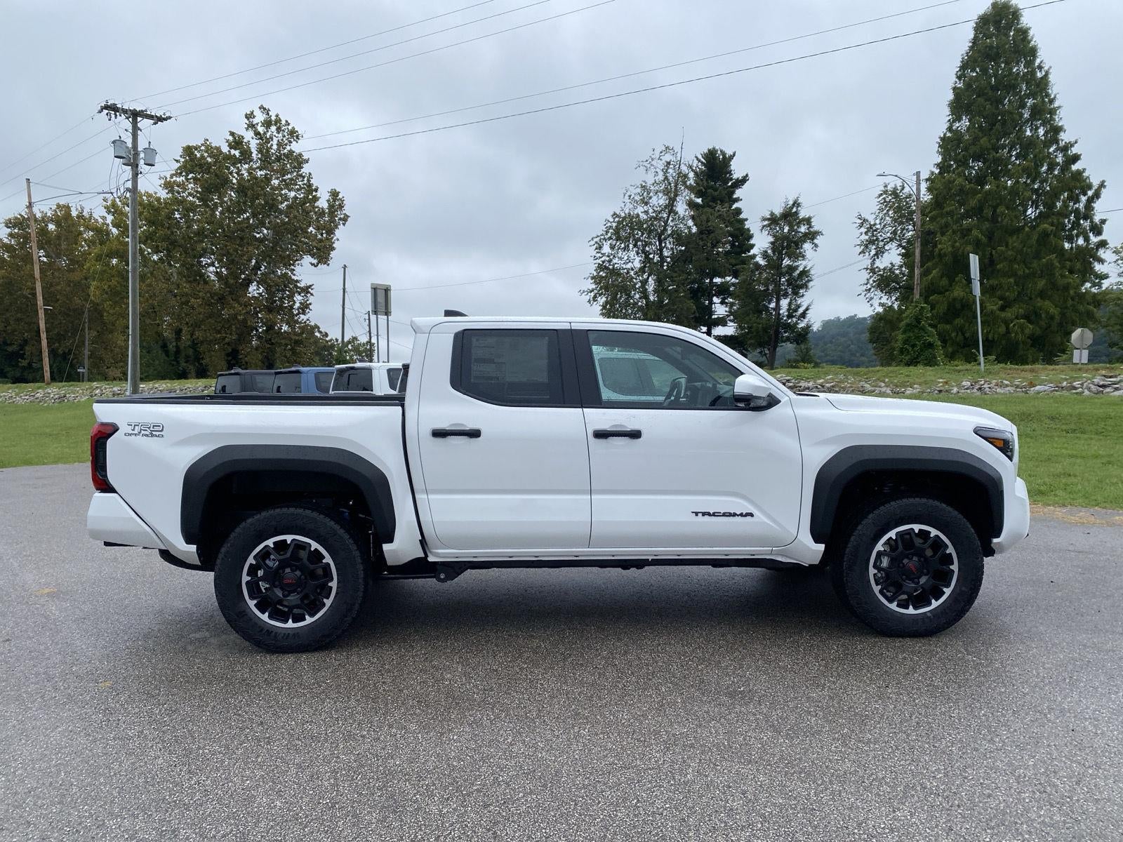 2026 Toyota TACOMA 4WD TRD OFF ROAD DOUBLE CAB 5
