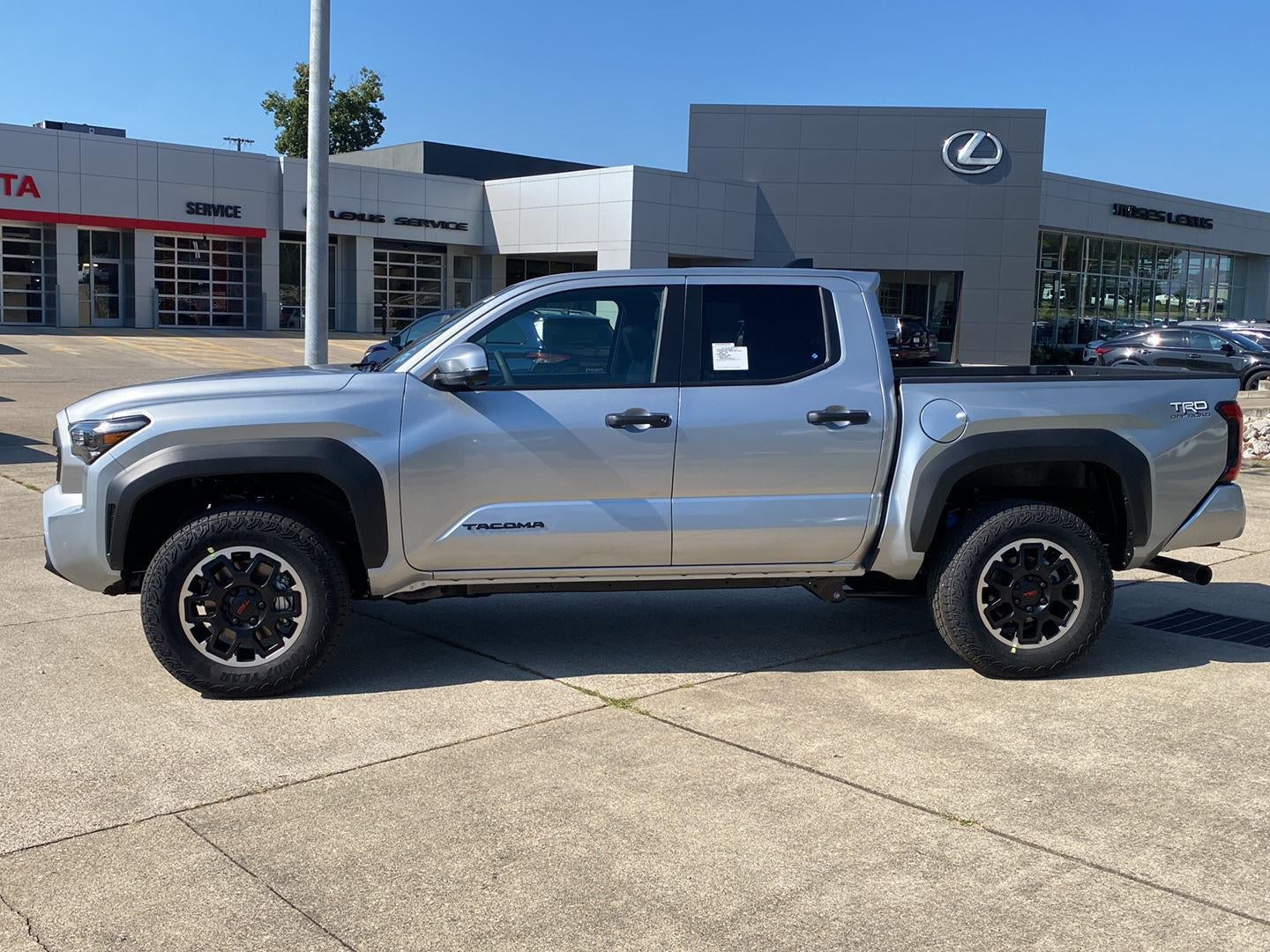 2026 Toyota TACOMA 4WD TRD OFF ROAD DOUBLE CAB 5