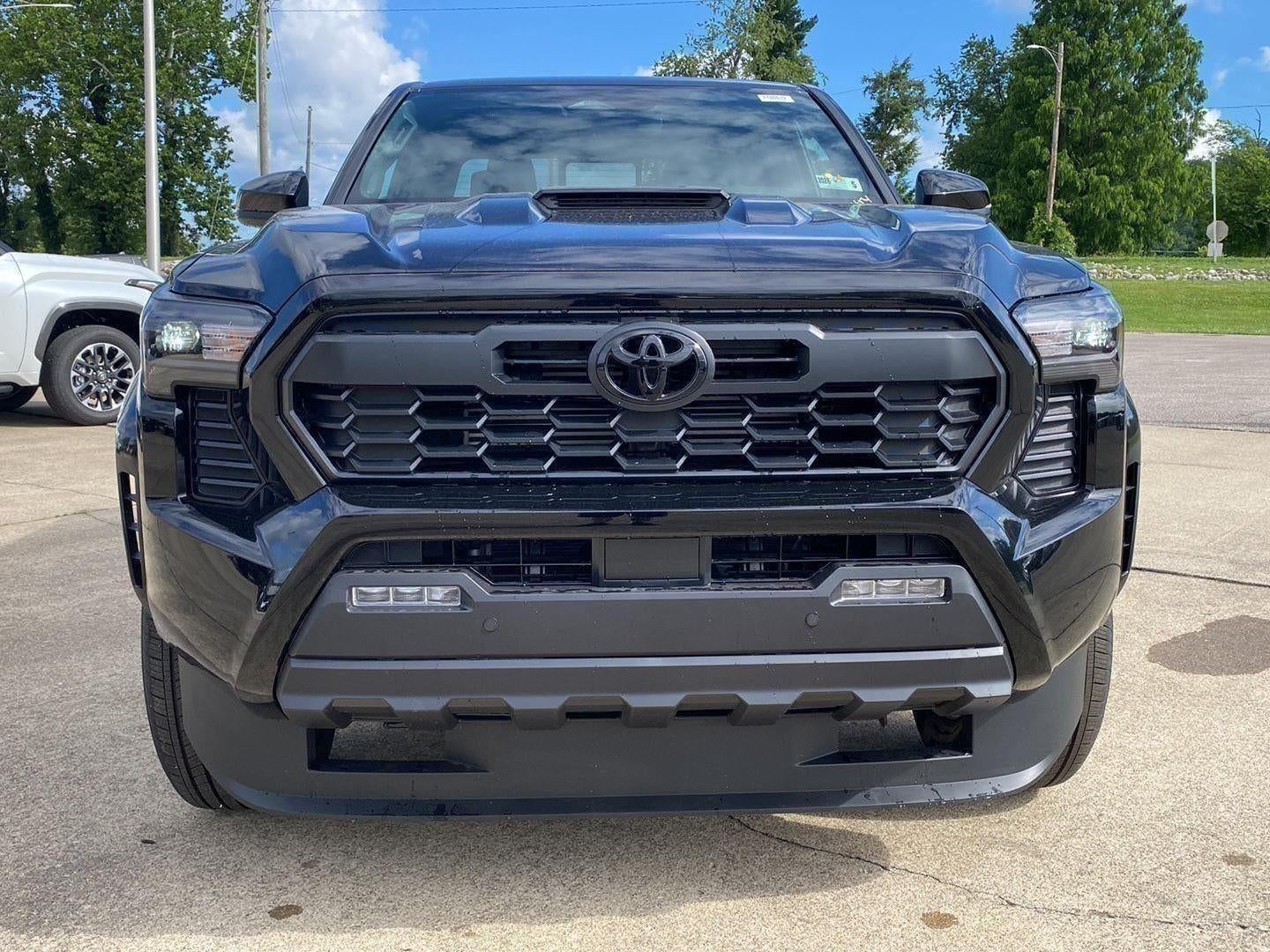 2026 Toyota Tacoma i-FORCE MAX Tacoma TRD Sport