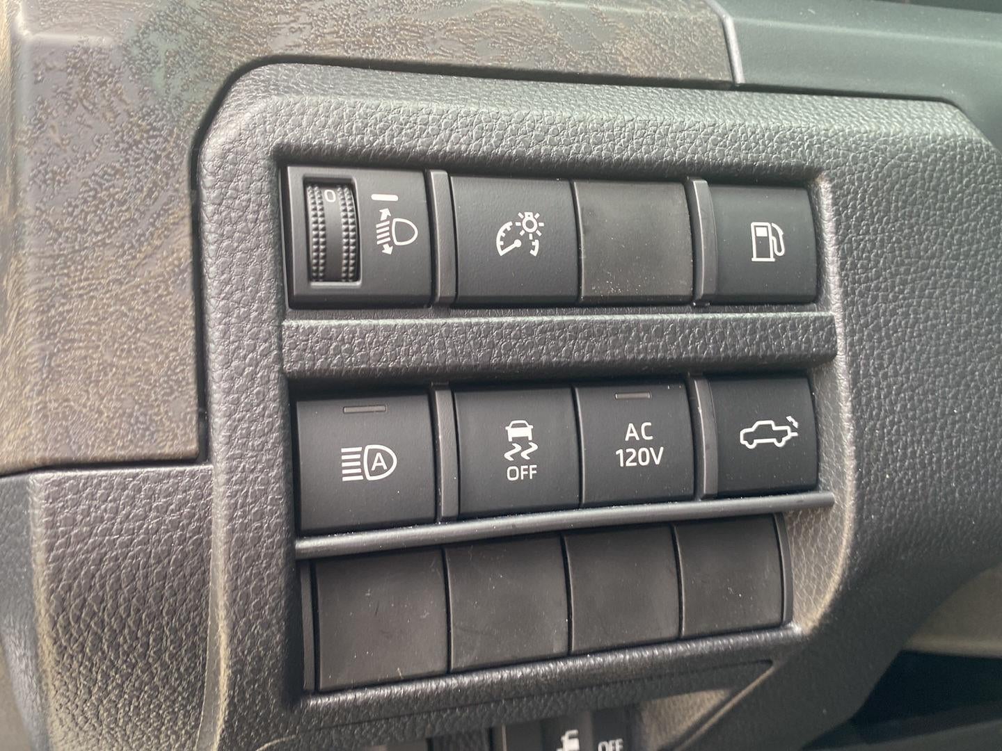 2026 Toyota Tacoma Limited HV